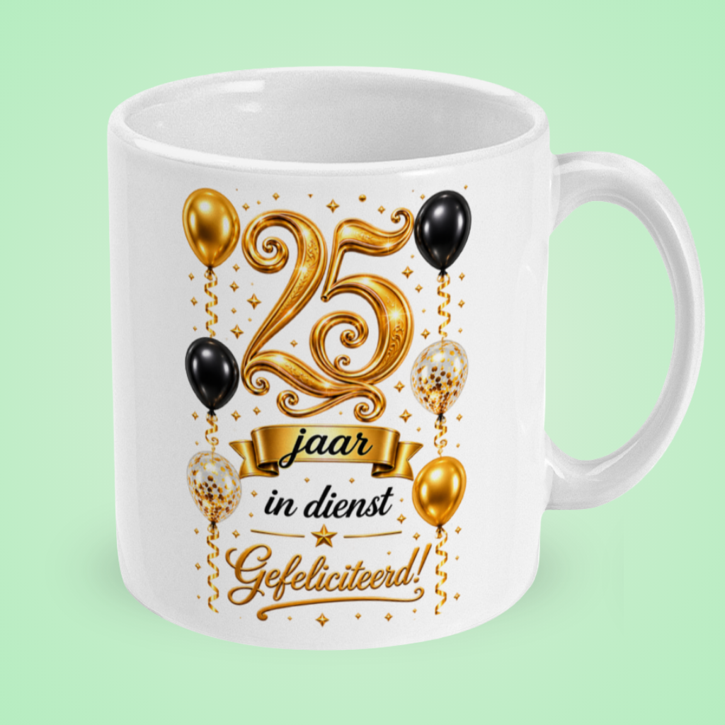 Mok ‘25 jaar in dienst, gefeliciteerd!’ – zwart en goud