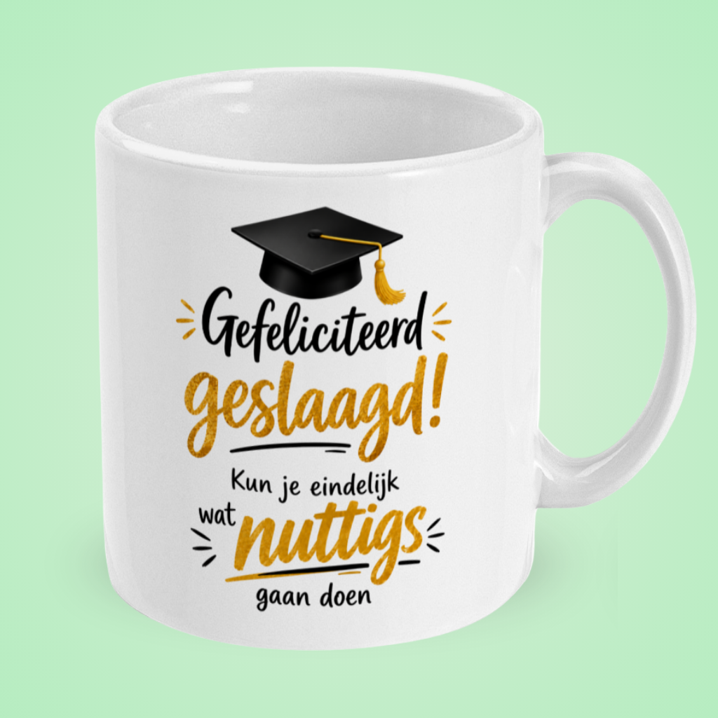 Mok ‘Gefeliciteerd geslaagd! Kun je eindelijk wat nuttigs gaan doen’